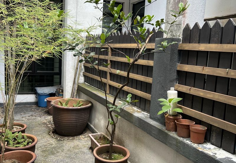 2.5 Storey Renovated Super Link for Sale