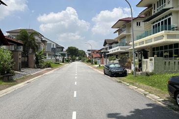Subang Heights West