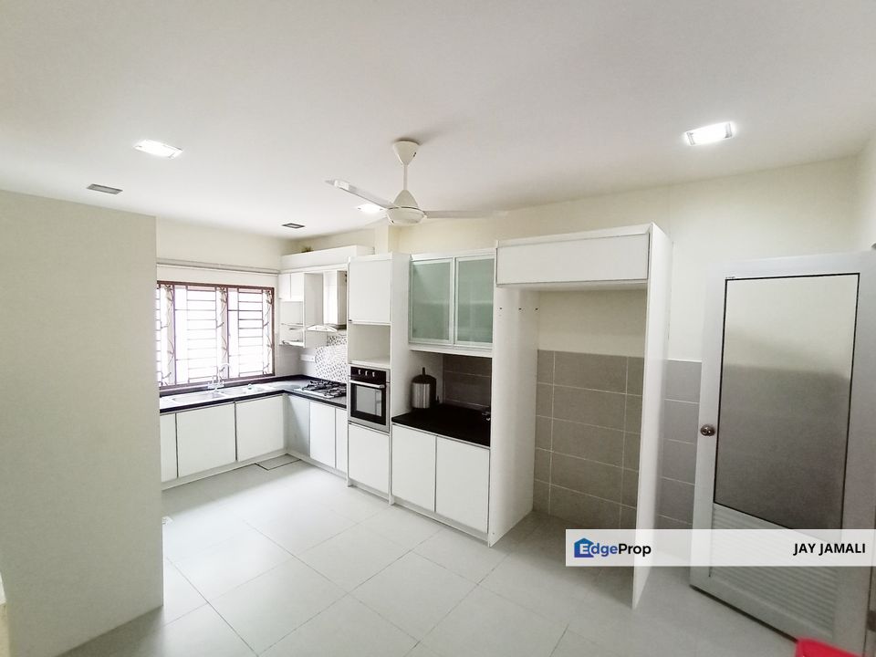 [MOVE IN CONDITION][EXTENDED] 2.5 Sty Lake Vista, Selangor, Puchong