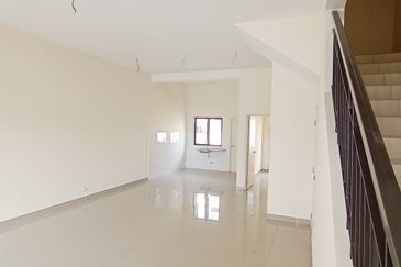 Monet Lily @ Sunsuria City