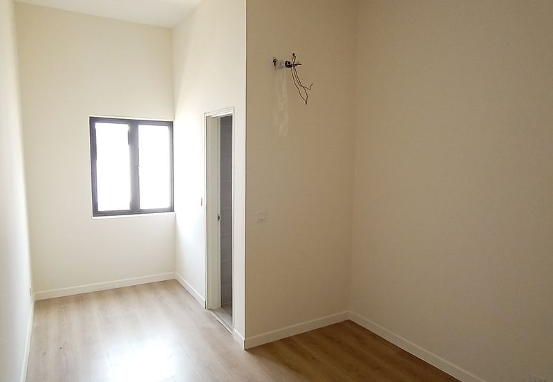 Monet Lily @ Sunsuria City