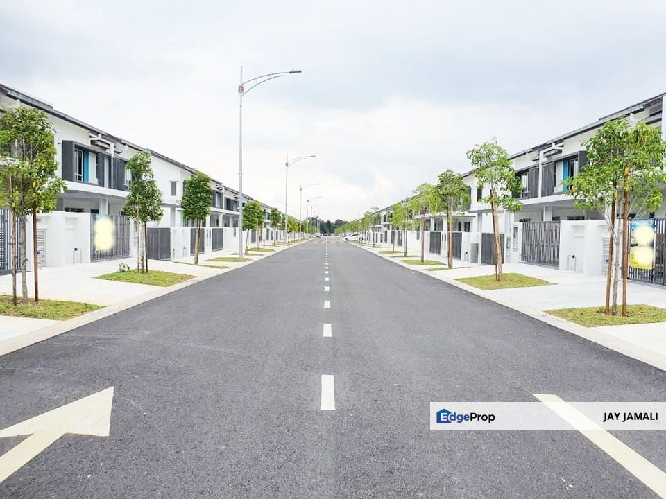 [NEW HOUSE][BIG UNIT] Amani Bandar Serenia, Selangor, Sepang