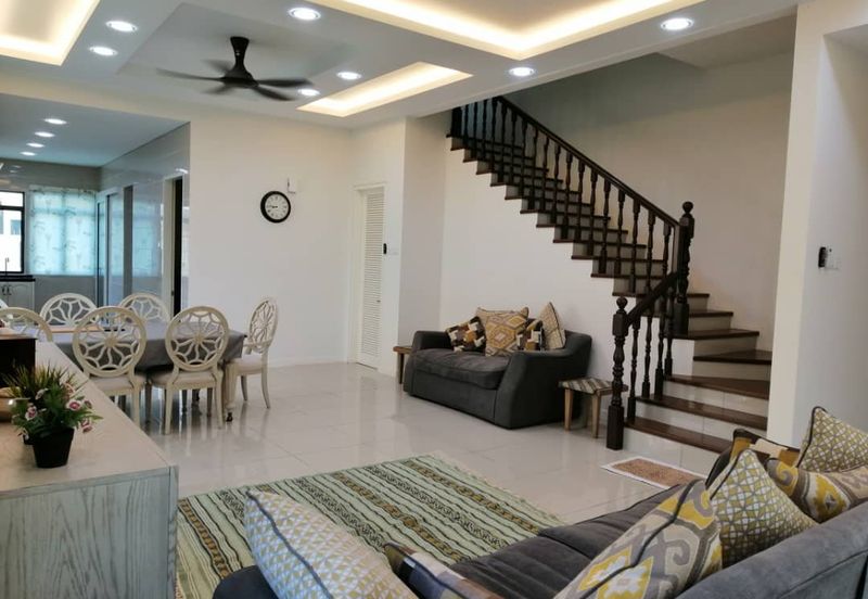 Avista @ Warisan Puteri