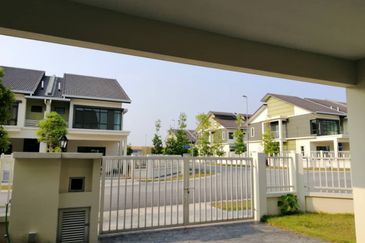 Avista @ Warisan Puteri