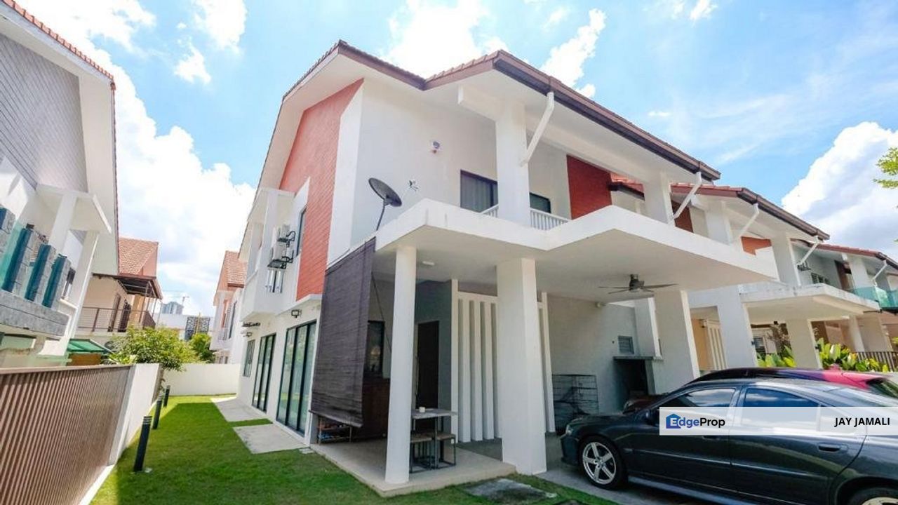 FOR SALE: SEMI D DOUBLE STOREY FULLY FURNISHED, Kuala Lumpur, Bukit Jalil
