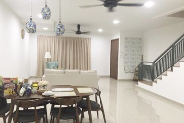 [BELOW MV][BIG HOUSE] Ceria Residence Landed