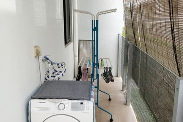 [BELOW MV][BIG HOUSE] Ceria Residence Landed