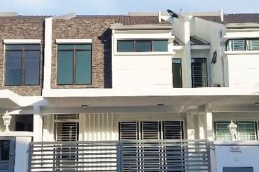 [BELOW MV][BIG HOUSE] Ceria Residence Landed