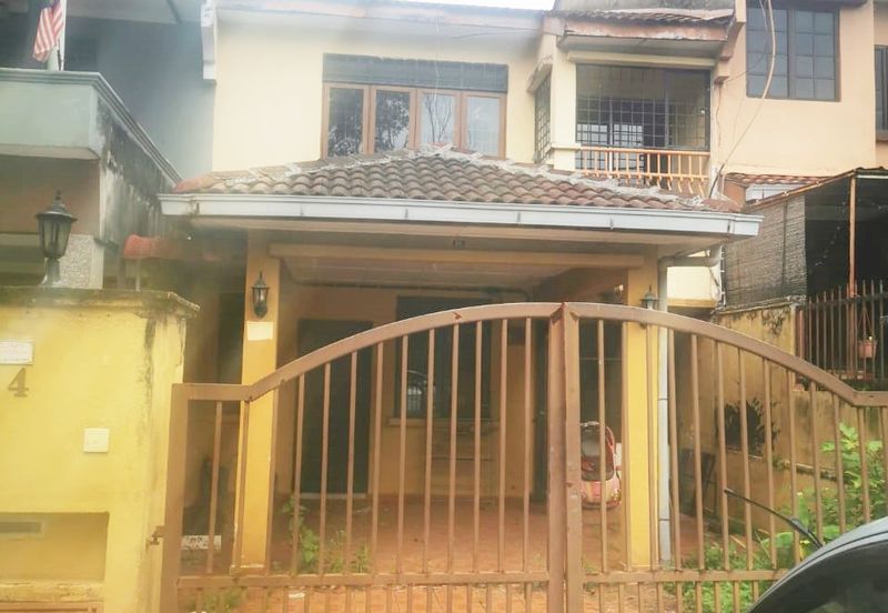 Jalan Saujana Puchong 6/8