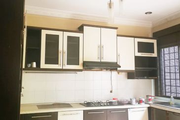 Jalan Saujana Puchong 6/8