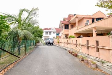 Jalan Platinum 7/43A