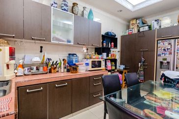 Jalan Platinum 7/43A