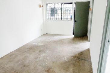 Wawasan Low Cost Flat