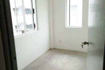 Wawasan Low Cost Flat