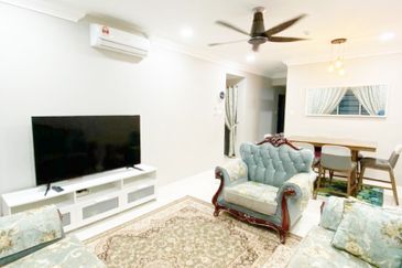 Puncak Hijauan (Hijauan Heights)