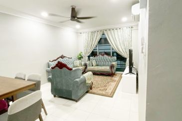 Puncak Hijauan (Hijauan Heights)