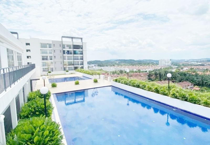 Puncak Hijauan (Hijauan Heights)