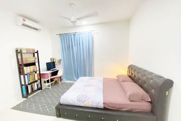 Puncak Hijauan (Hijauan Heights)