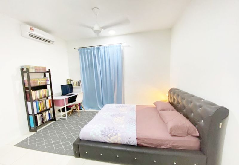 Puncak Hijauan (Hijauan Heights)