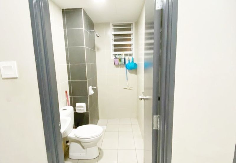 Puncak Hijauan (Hijauan Heights)