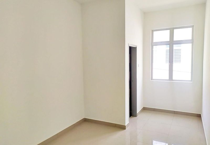 [FREEHOLD] TERES 2 TINGKAT TAMAN WARISAN VILLA