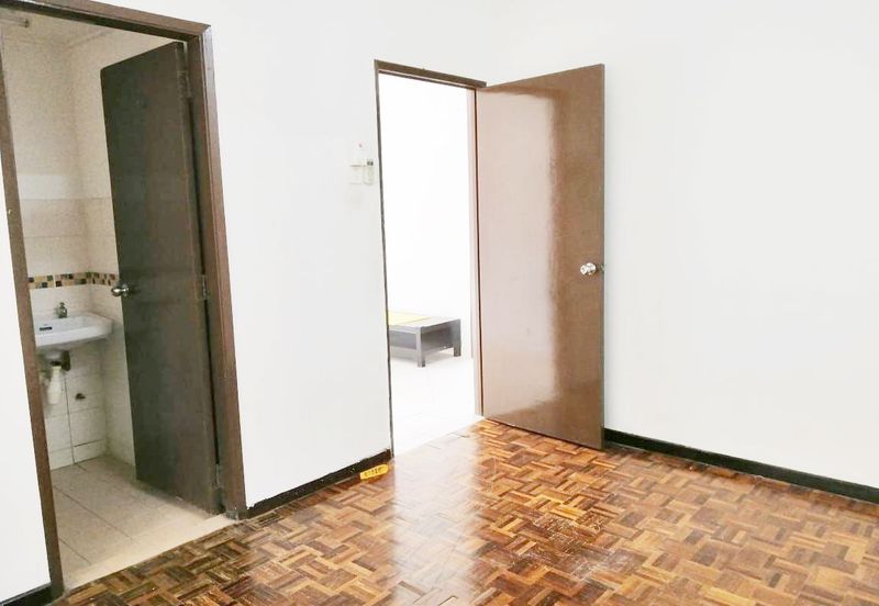 Seri Jati Apartment, Puchong