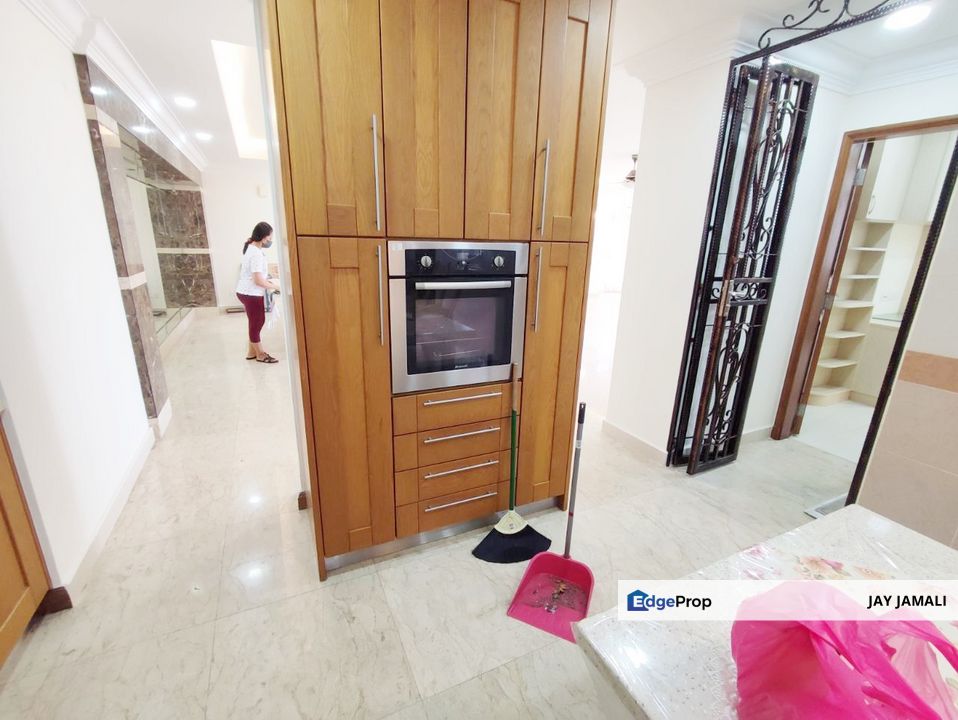 [FULLY FURNISHED][BIG CONDO] Indera Subang USJ 6, Selangor, USJ