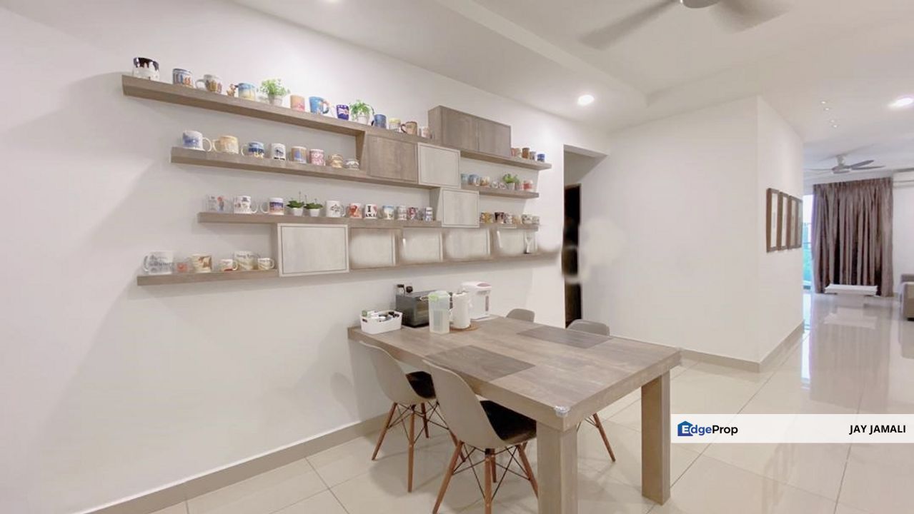 [FACING POOL][FULLY FURNISHED] HIJAUAN SAUJANA, Selangor, Glenmarie