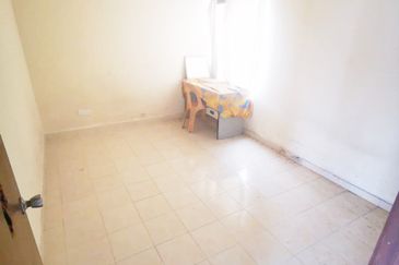 MURAH dan BERBALOI RUMAH PANGSA IMPIAN SP 7 BSP