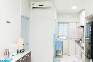 LOWER UNIT Townhouse Pearl Villa, BSP FOR SALE