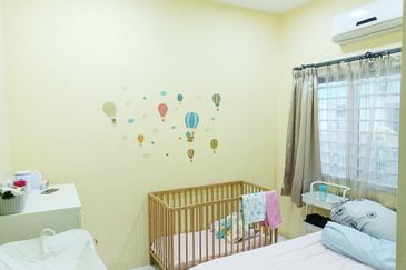 LOWER UNIT Townhouse Pearl Villa, BSP FOR SALE