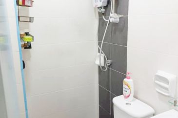 LOWER UNIT Townhouse Pearl Villa, BSP FOR SALE