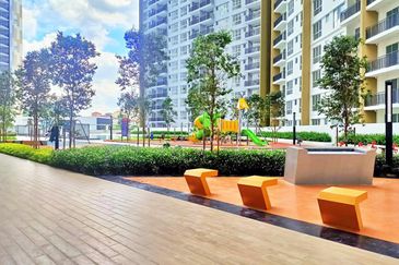 [NEW UNIT[KL VIEWS] CONDO JALAN SEMARAK KL