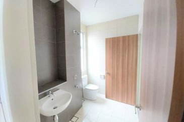 Serenia Amani @ Serenia City