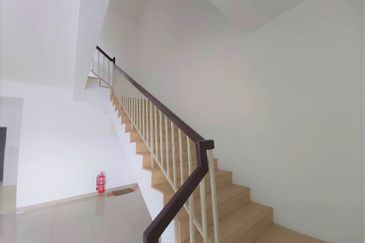 Serenia Amani @ Serenia City