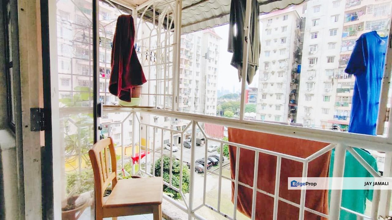 STRATEGIC LOCATION|NON BUMI| GENTING COURT CONDO, Kuala Lumpur, Setapak