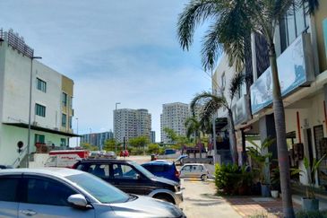 DOUBLE STOREY SHOP LOT CYBERJAYA FOR SALE