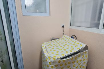 Koi Suites Condominium