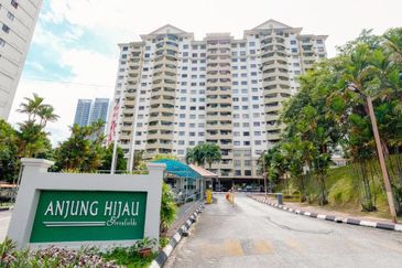 Anjung Hijau (Greenfield Apartment)
