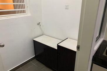 Savanna Executive Suites @ Southville City