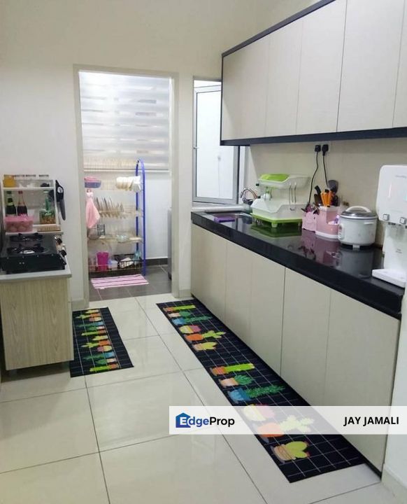 BIG BUILT UP|HIGH LEVEL|EXECUTIVE SUITE BANGI, Selangor, Bangi