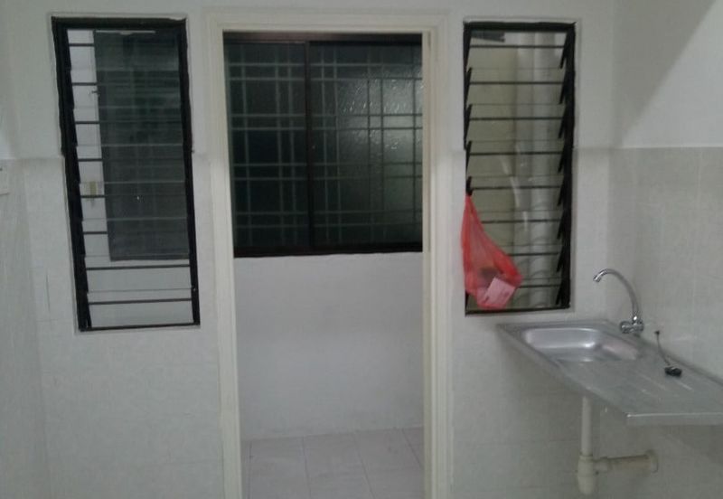 Vista Millennium Condominiums