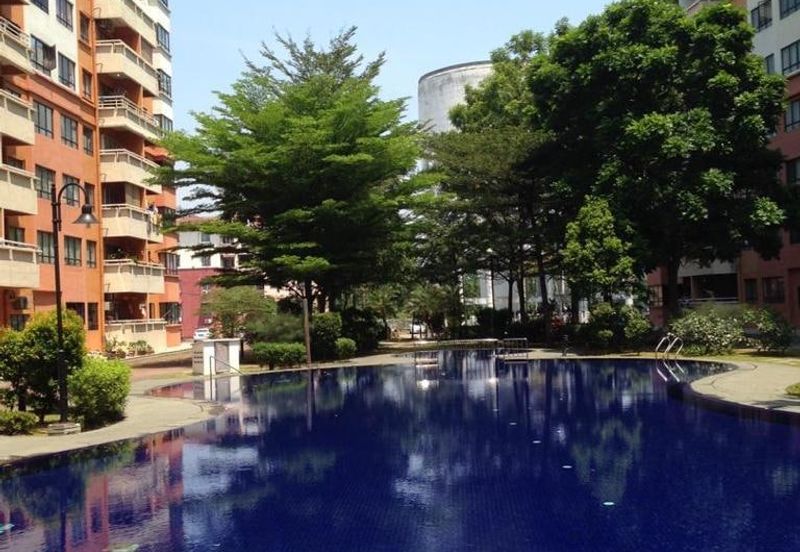 Vista Millennium Condominiums