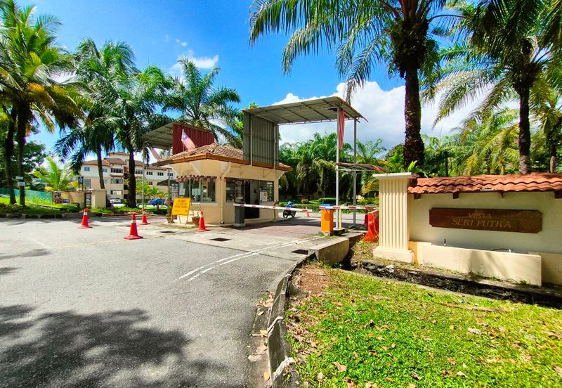 Vista Seri Putra