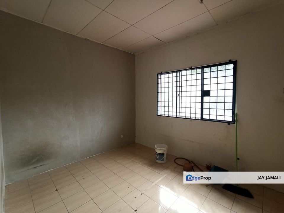 NON BUMI|2 STOREY BANDAR SAUJANA PUTRA SP 7, Selangor, Bandar Saujana Putra