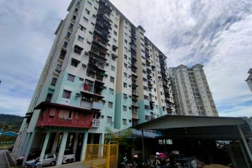 Pangsapuri Kenanga Sari