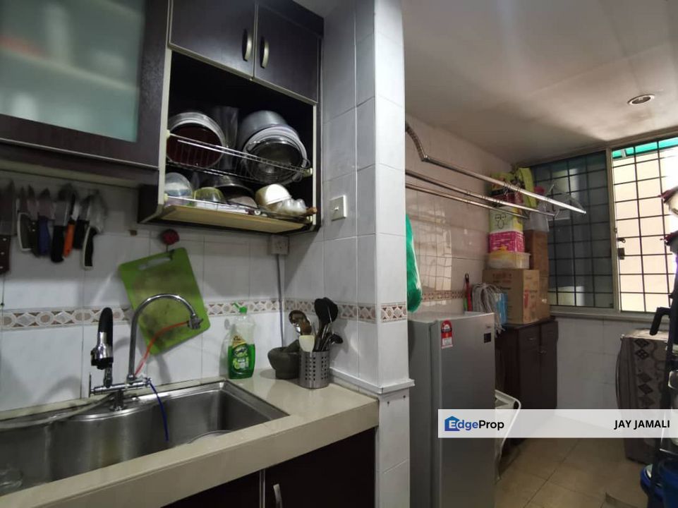 FACING POOL|BIG CONDO|VILLA LAGENDA TMN DESA BAKTI, Kuala Lumpur, Selayang