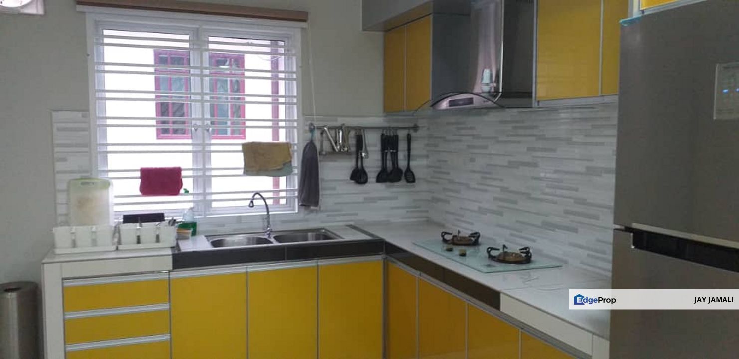 FULLY FURNISH|EXTEND 2 STOREY TMN WAWASAN PUCHONG, Selangor, Puchong