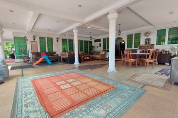 Seksyen 11, Shah Alam