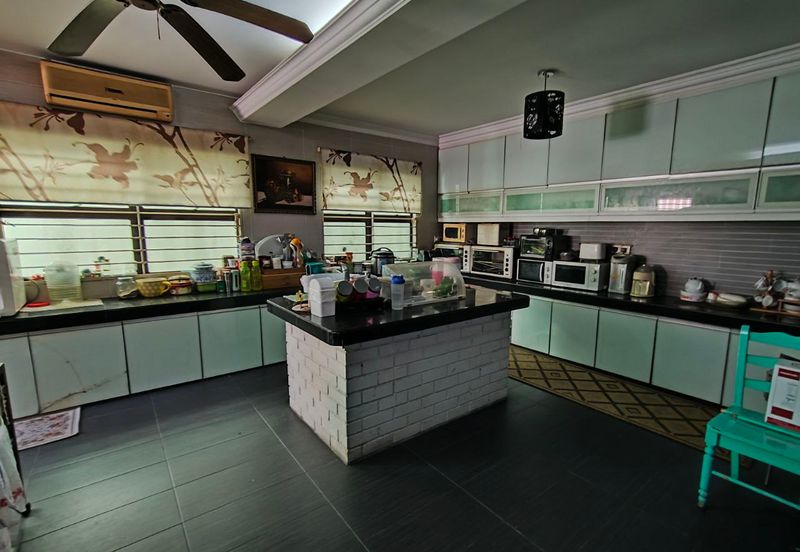 Seksyen 11, Shah Alam